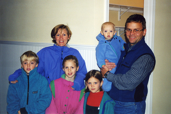 000 2000-11-File0305