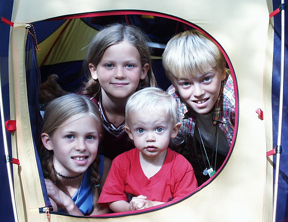 000 20010901-kids in tent-1